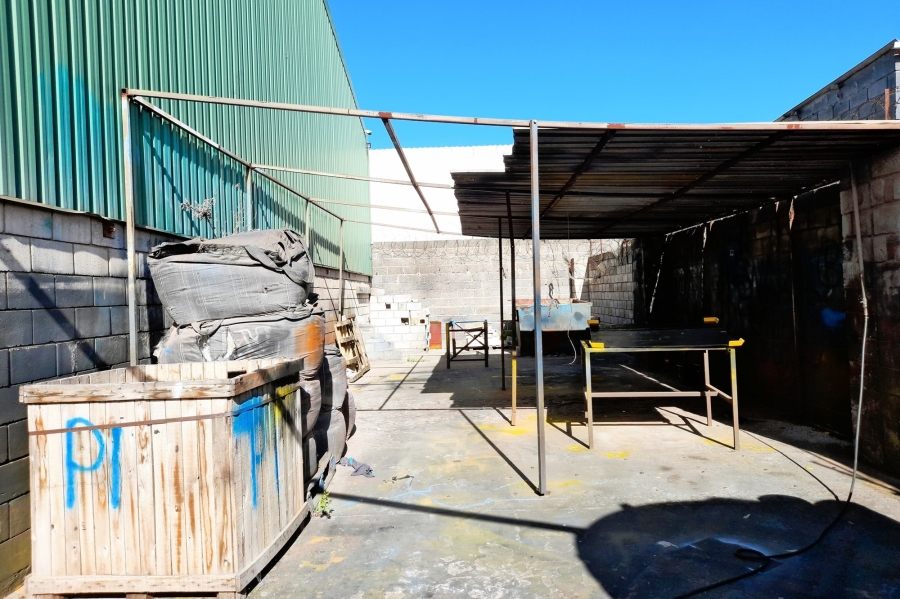 Commercial Property for Sale in Deal Party Eastern Cape